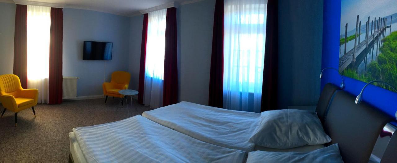 Seehotel Louise Dannenwalde Eksteriør billede