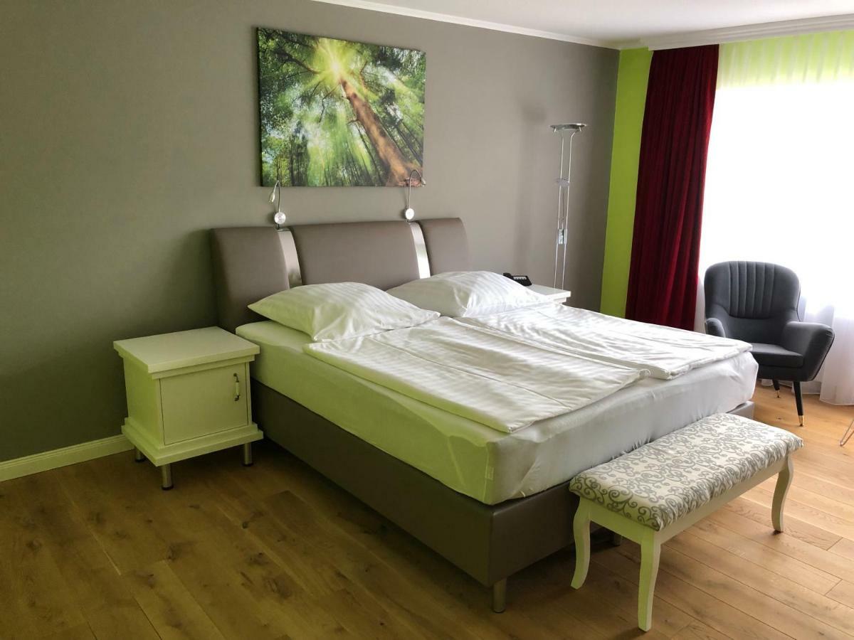 Seehotel Louise Dannenwalde Eksteriør billede